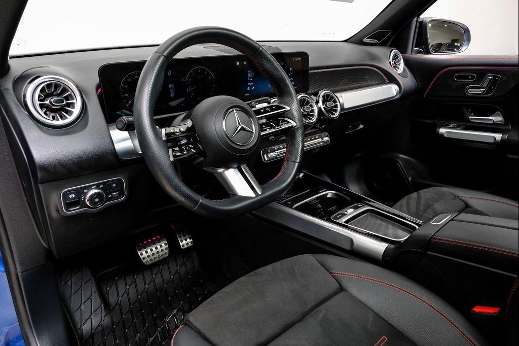 used 2024 Mercedes-Benz GLB 250 car, priced at $37,595