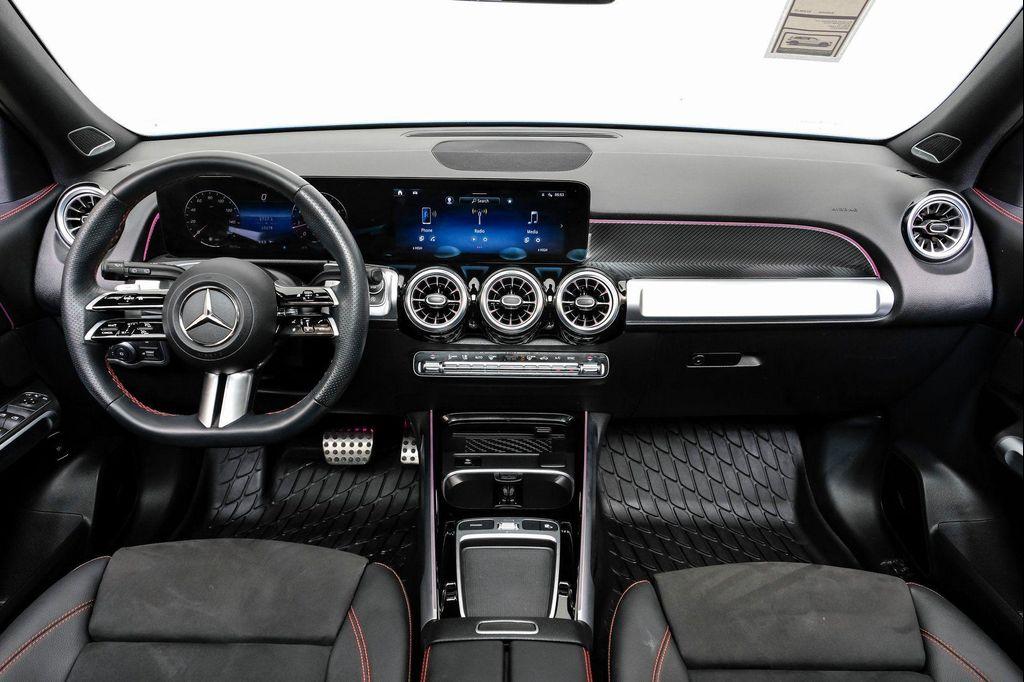 used 2024 Mercedes-Benz GLB 250 car, priced at $37,595