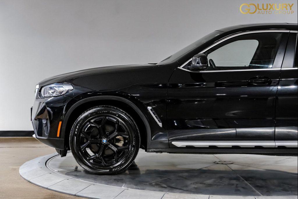 used 2024 BMW X4 car, priced at $35,995