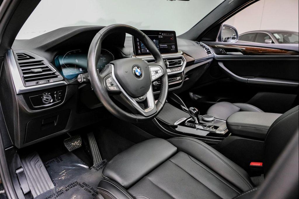 used 2024 BMW X4 car, priced at $35,995