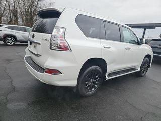 used 2022 Lexus GX 460 car, priced at $53,998