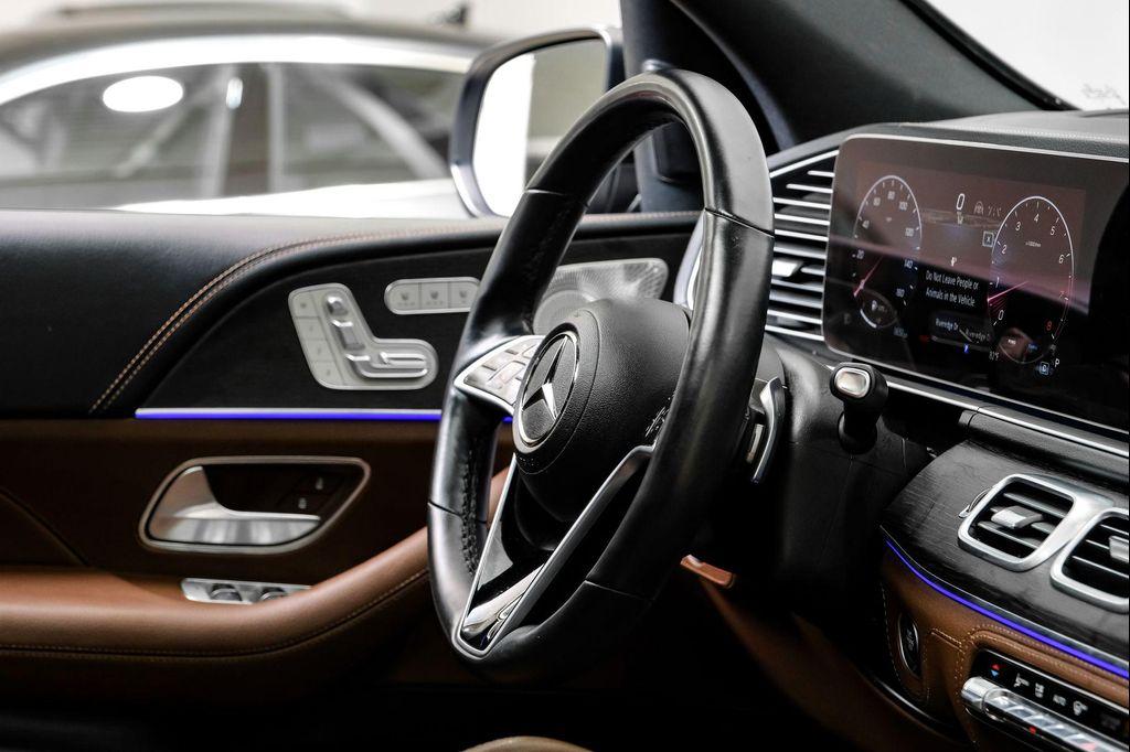 used 2024 Mercedes-Benz GLE 350 car, priced at $53,995