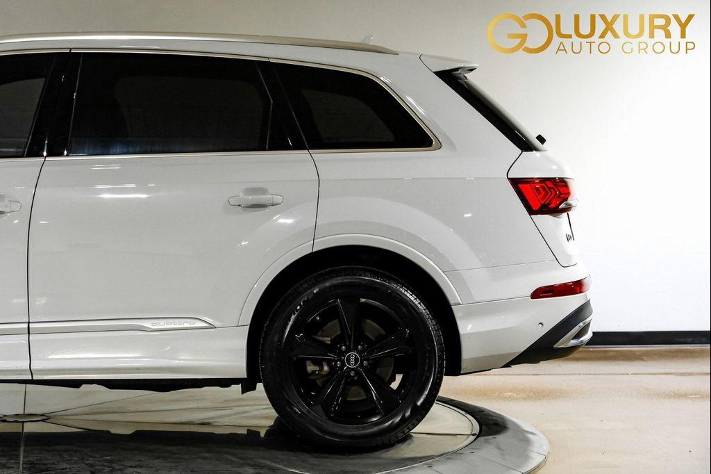 used 2024 Audi Q7 car, priced at $40,995