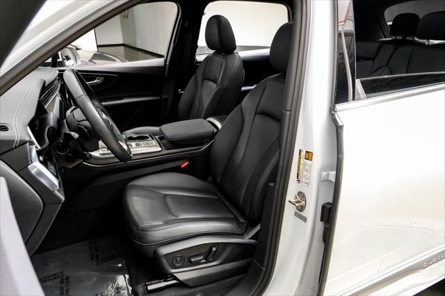 used 2024 Audi Q7 car, priced at $45,595