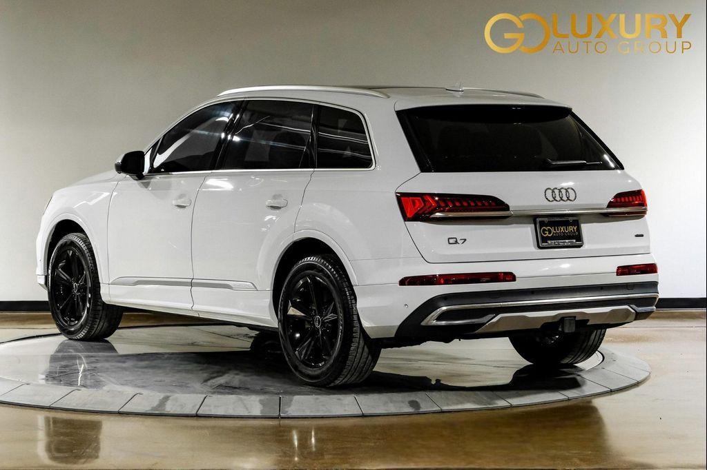used 2024 Audi Q7 car, priced at $40,995