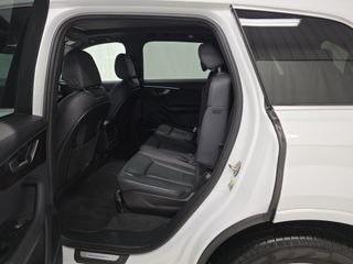 used 2024 Audi Q7 car, priced at $47,995
