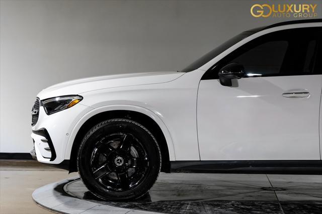 used 2023 Mercedes-Benz GLC 300 car, priced at $45,995