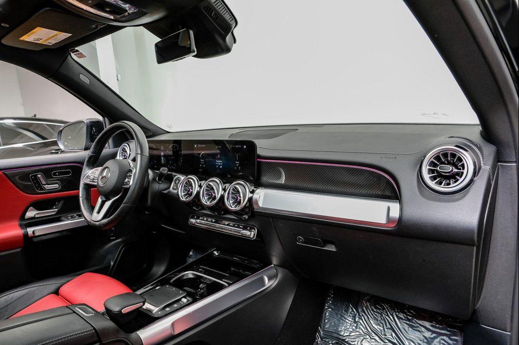 used 2023 Mercedes-Benz GLB 250 car, priced at $33,795