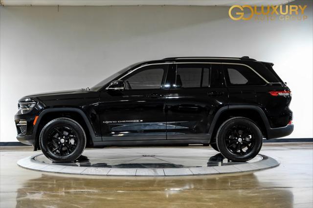 used 2022 Jeep Grand Cherokee car, priced at $33,995