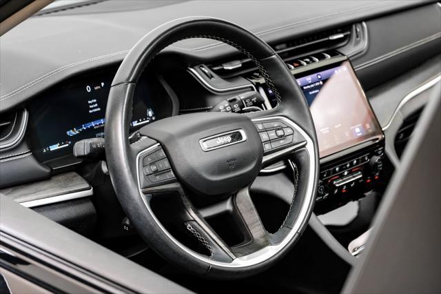 used 2022 Jeep Grand Cherokee car, priced at $33,995