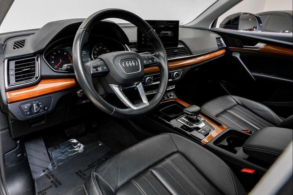 used 2023 Audi Q5 car, priced at $30,995
