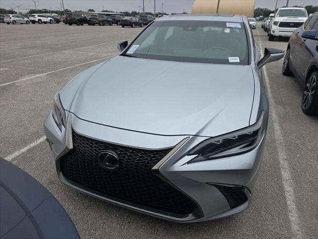 used 2022 Lexus ES 350 car, priced at $41,830