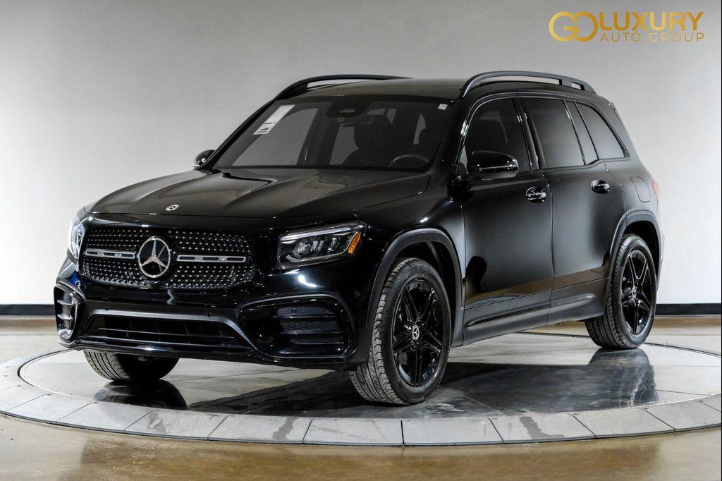 used 2024 Mercedes-Benz GLB 250 car, priced at $36,995