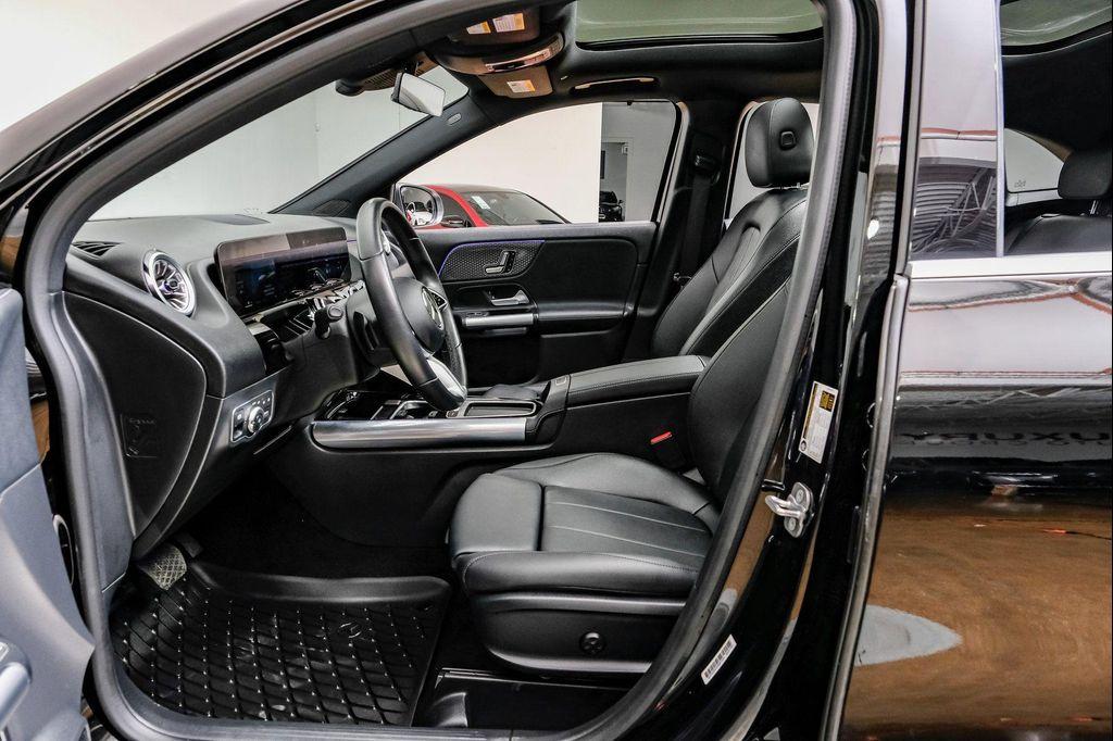 used 2024 Mercedes-Benz GLA 250 car, priced at $34,995