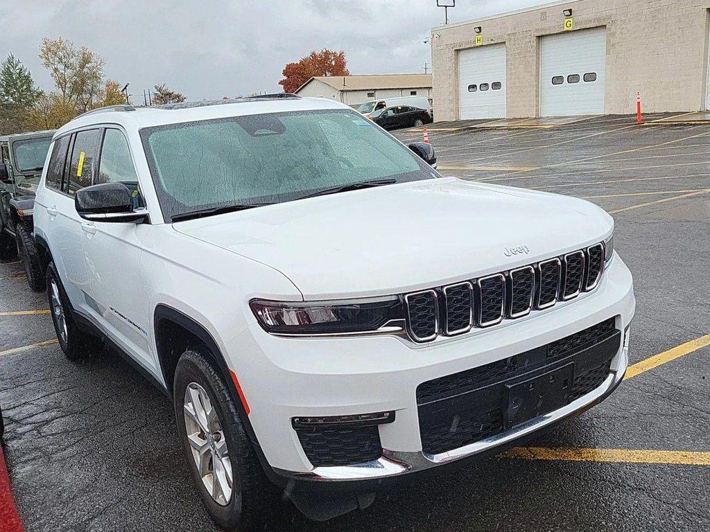 used 2023 Jeep Grand Cherokee L car, priced at $31,995