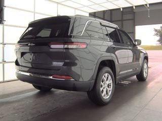used 2022 Jeep Grand Cherokee car, priced at $32,995