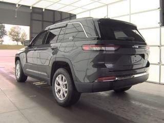 used 2022 Jeep Grand Cherokee car, priced at $32,995