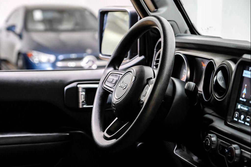 used 2018 Jeep Wrangler Unlimited car, priced at $25,995