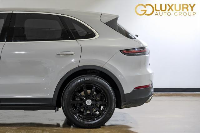 used 2022 Porsche Cayenne car, priced at $59,998