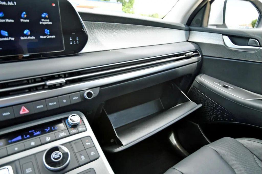 used 2025 Hyundai Palisade car, priced at $34,500