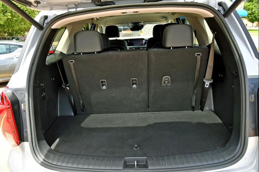 used 2025 Hyundai Palisade car, priced at $34,500