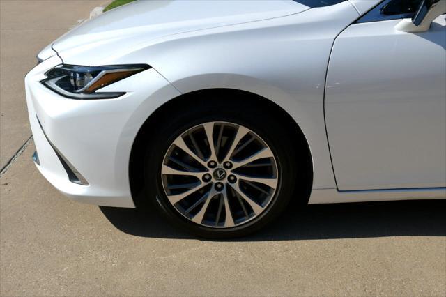 used 2020 Lexus ES 350 car, priced at $29,500