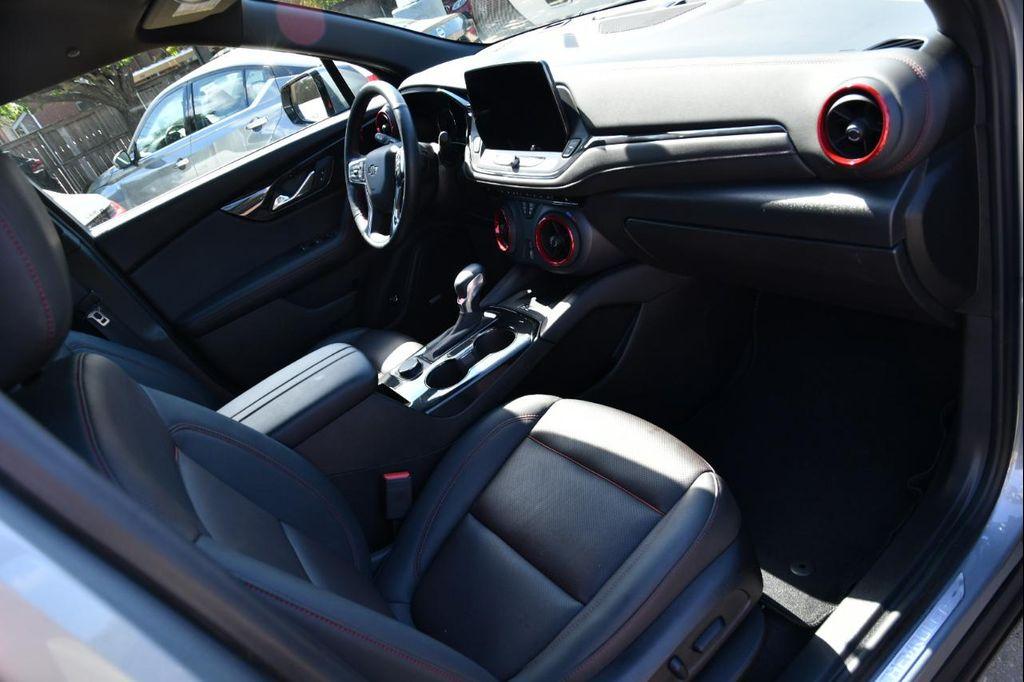 used 2025 Chevrolet Blazer car, priced at $35,900