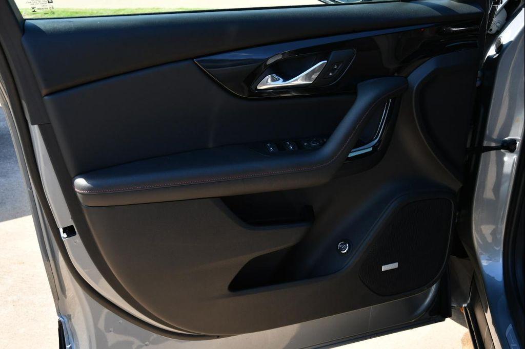 used 2025 Chevrolet Blazer car, priced at $35,900