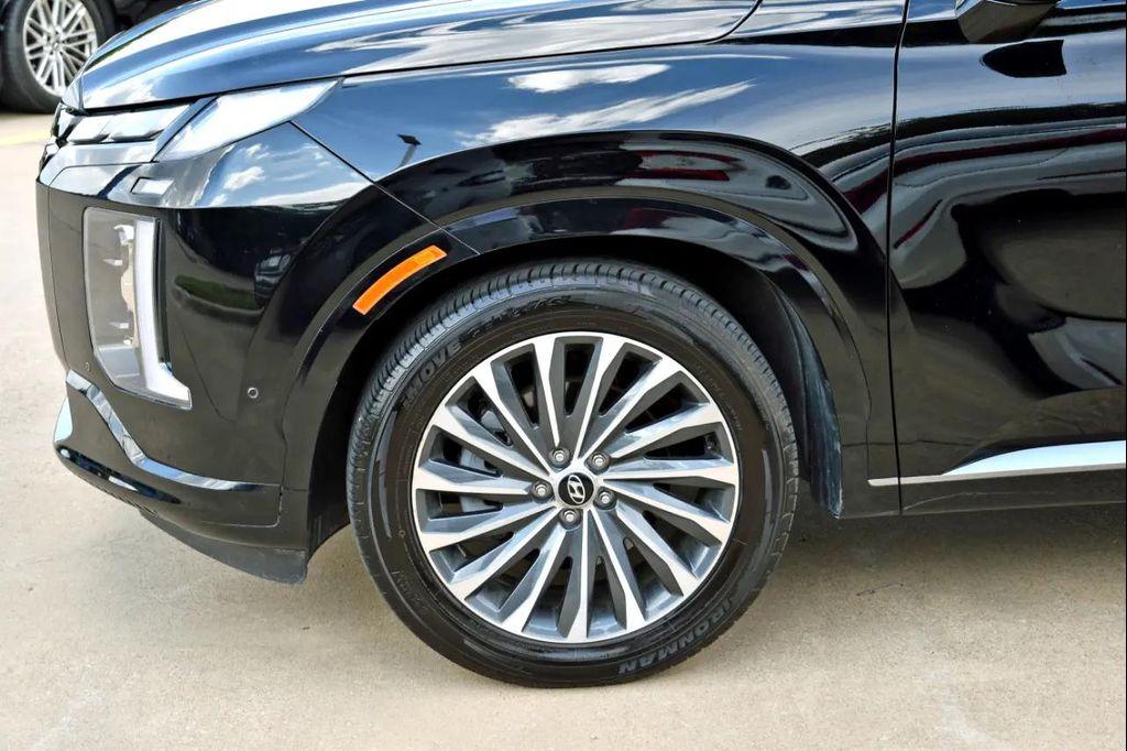 used 2024 Hyundai Palisade car, priced at $39,500