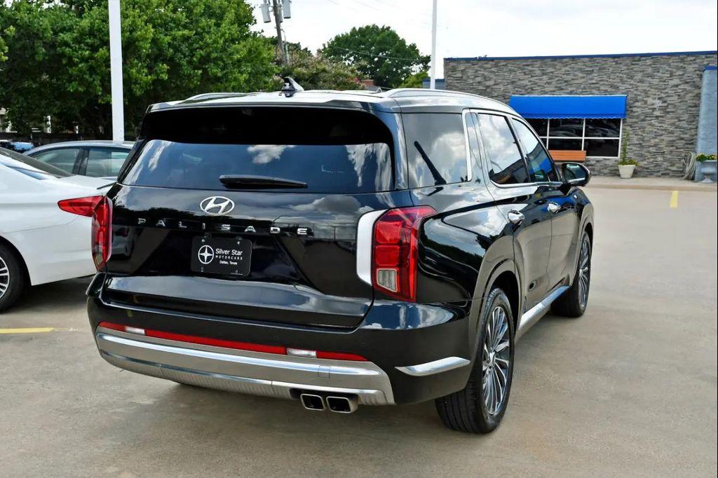 used 2024 Hyundai Palisade car, priced at $39,500