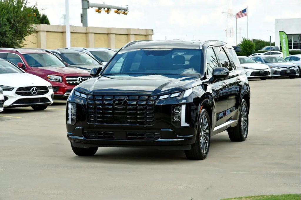 used 2024 Hyundai Palisade car, priced at $39,500