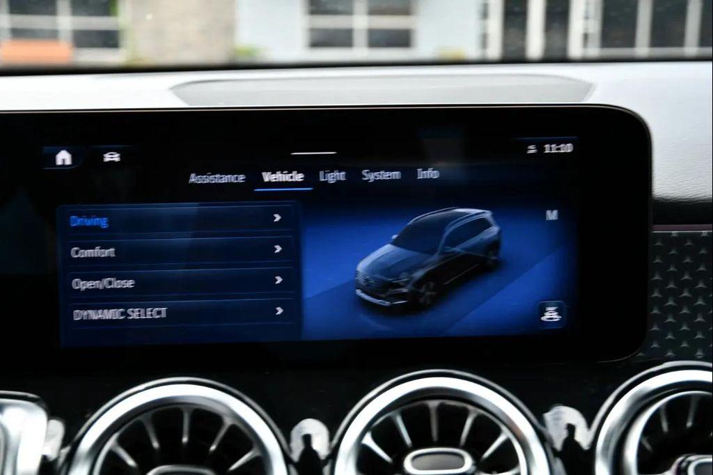 used 2024 Mercedes-Benz GLB 250 car, priced at $31,900
