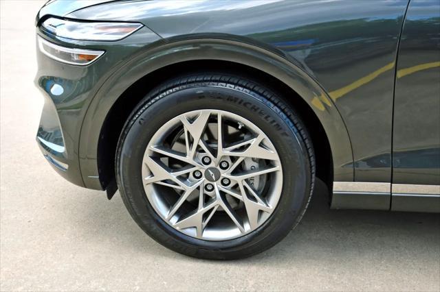 used 2025 Genesis GV70 car, priced at $39,900
