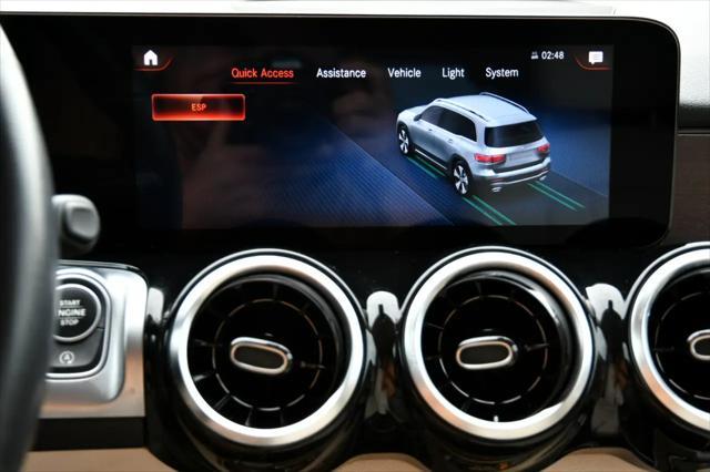 used 2022 Mercedes-Benz GLB 250 car, priced at $25,900