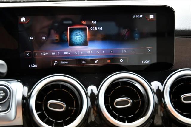 used 2022 Mercedes-Benz GLB 250 car, priced at $25,900