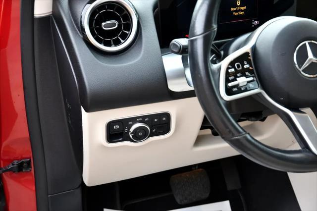 used 2022 Mercedes-Benz GLB 250 car, priced at $25,900