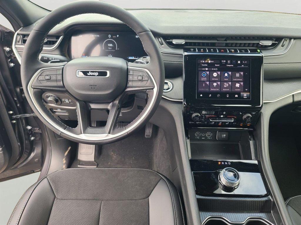 new 2025 Jeep Grand Cherokee L car, priced at $43,543