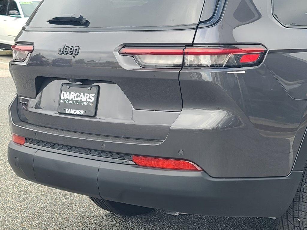new 2025 Jeep Grand Cherokee L car, priced at $43,543