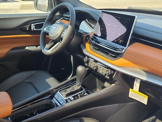 new 2025 Jeep Compass car, priced at $33,115