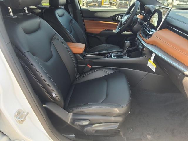 new 2025 Jeep Compass car, priced at $33,115