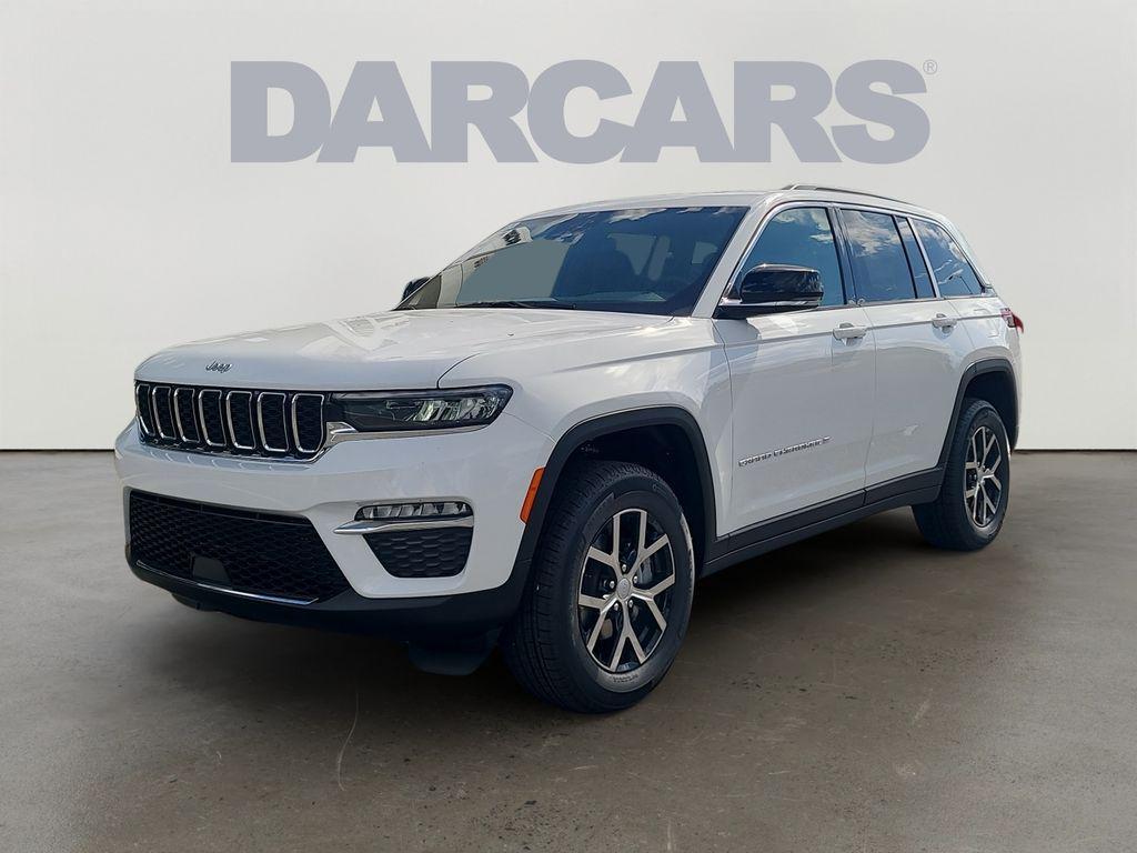new 2025 Jeep Grand Cherokee car, priced at $44,719