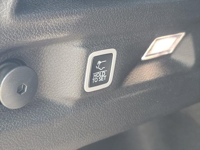 used 2024 Jeep Grand Cherokee L car, priced at $38,900