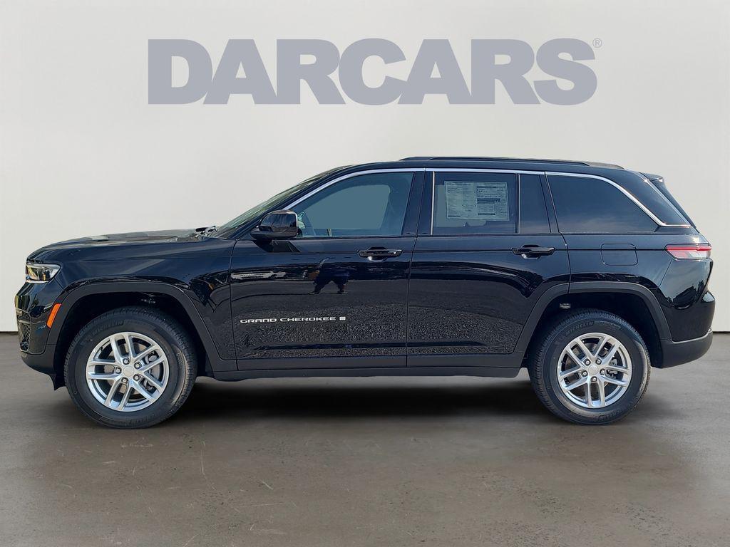 new 2025 Jeep Grand Cherokee car, priced at $40,552