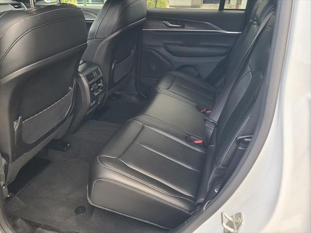 used 2024 Jeep Grand Cherokee car, priced at $37,500