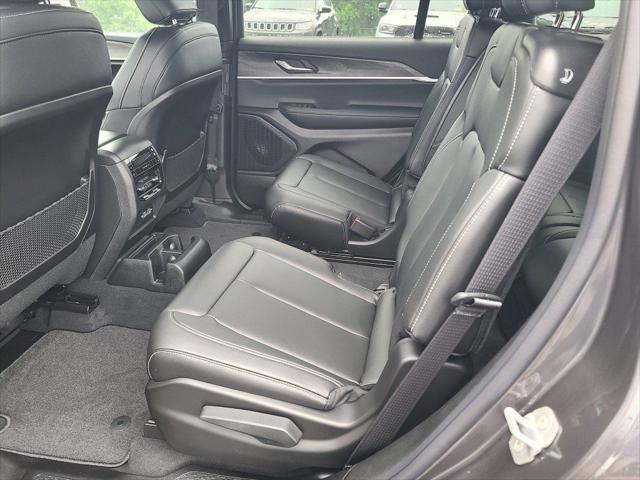 new 2025 Jeep Grand Cherokee L car, priced at $49,287