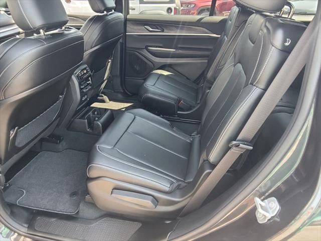 new 2025 Jeep Grand Cherokee L car, priced at $48,287