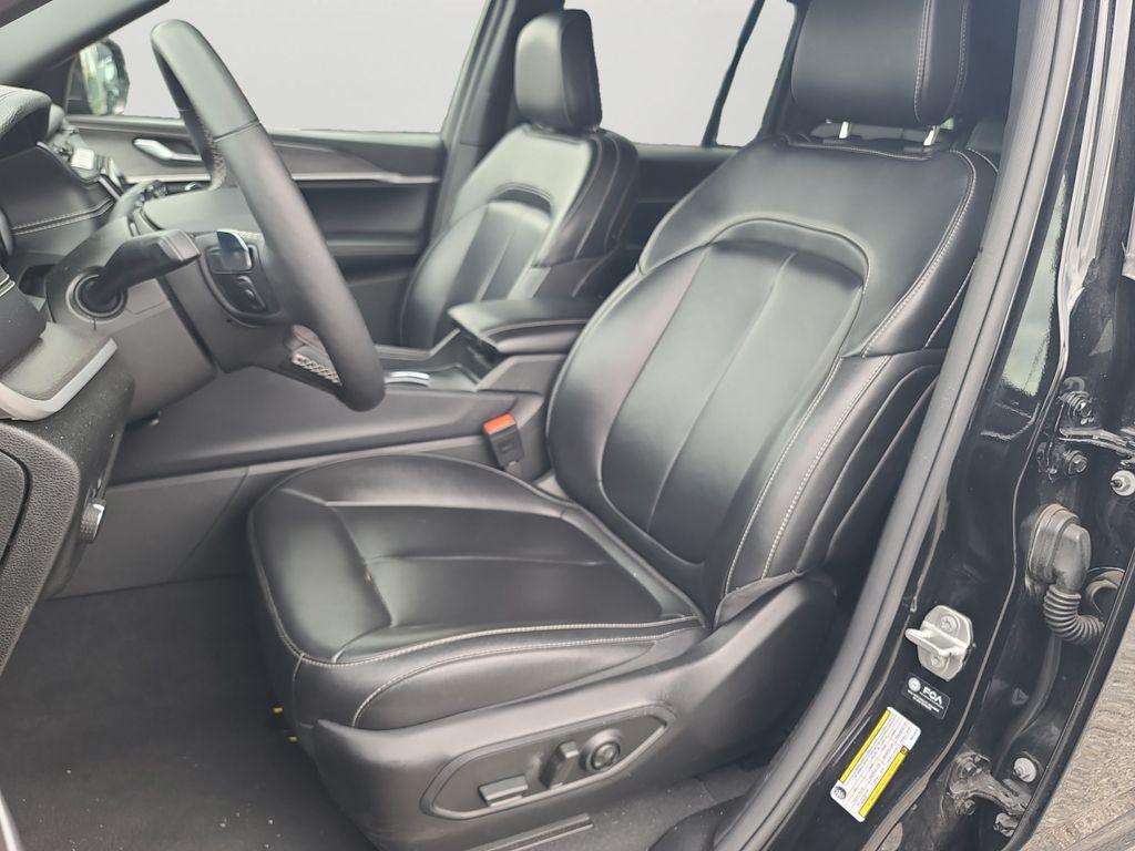 used 2024 Jeep Grand Cherokee 4xe car, priced at $24,900