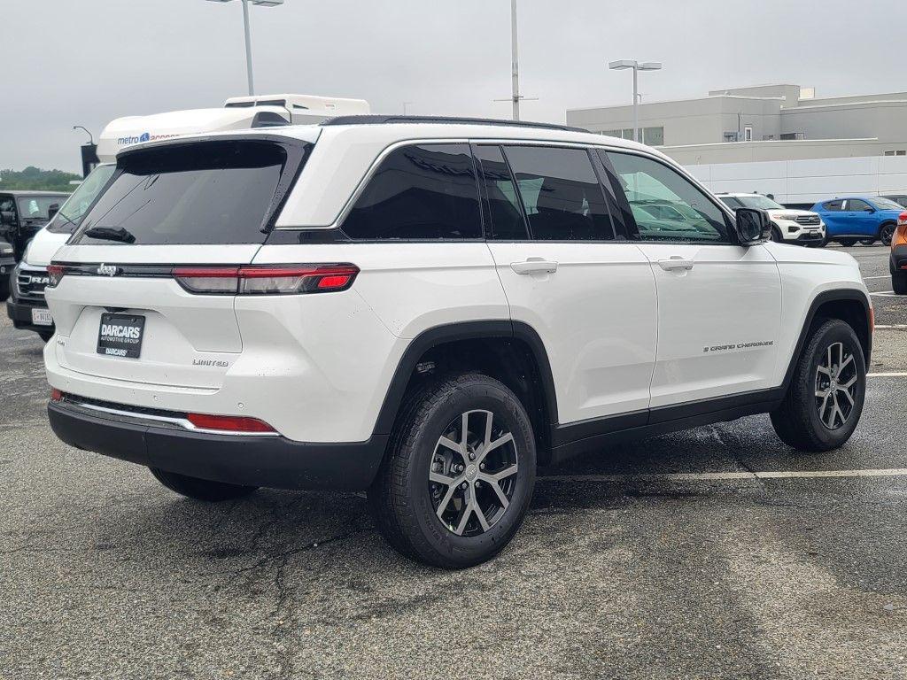 new 2025 Jeep Grand Cherokee car, priced at $44,719