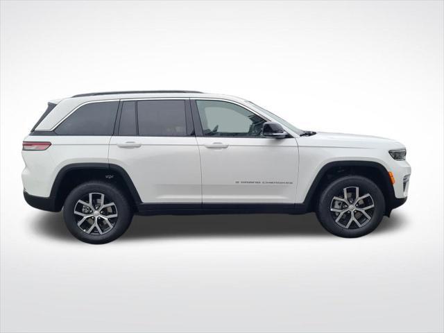 new 2025 Jeep Grand Cherokee car, priced at $43,301