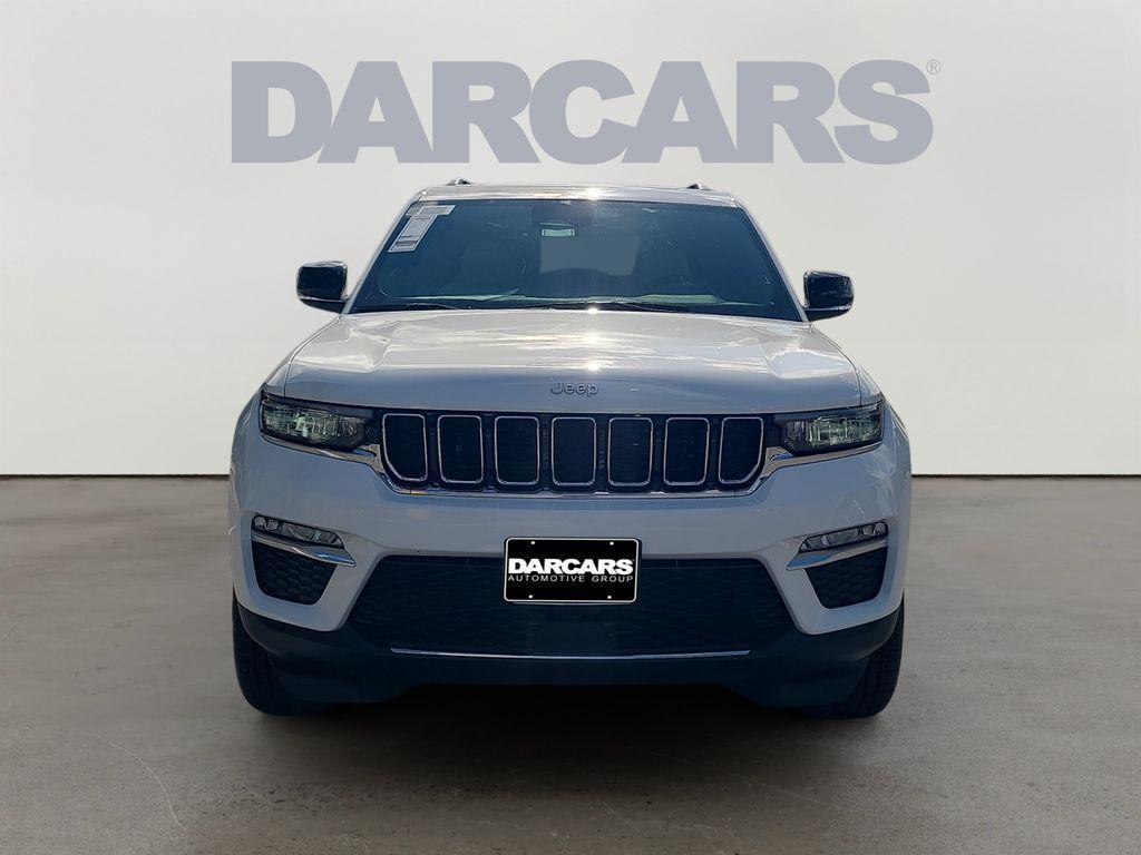 new 2025 Jeep Grand Cherokee car, priced at $44,844